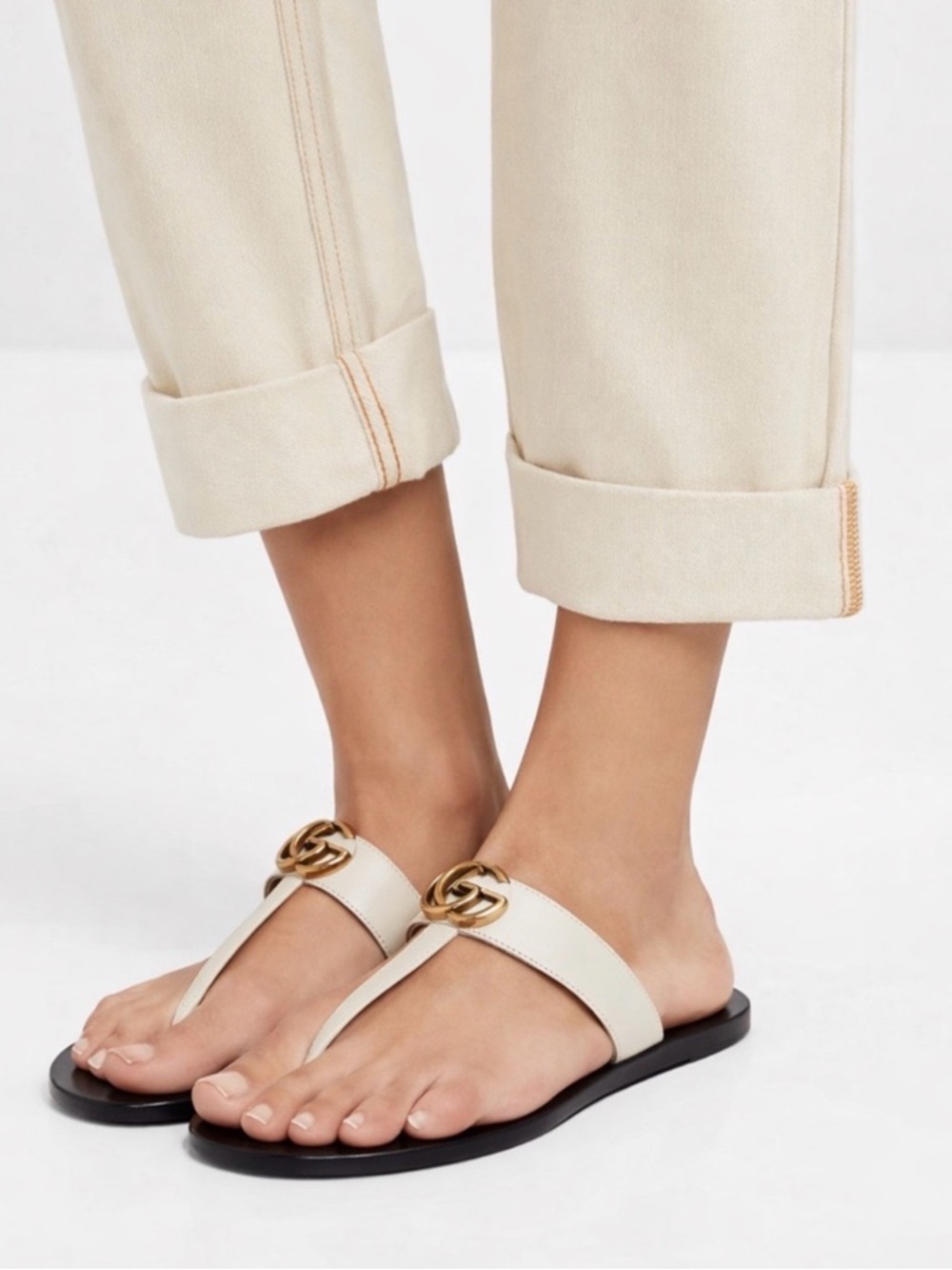 Gucci Lifford Marmont Sandal Flip Flop Size 36/6 White Double G Chic Vacation - Picture 2 of 16